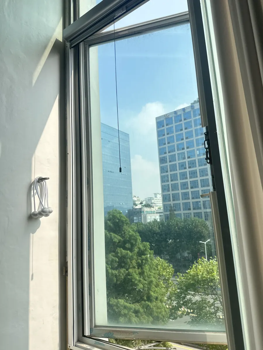 여닫이창 손잡이 최종 점검