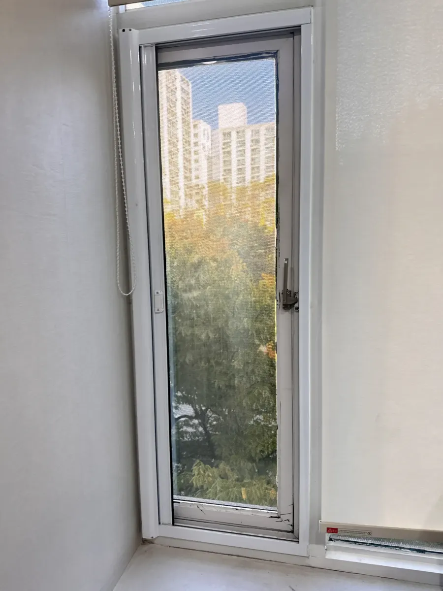 캐시먼트창문 유격 조정 후 확인